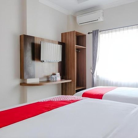 Noura Guest House Syariah مالانغ المظهر الخارجي الصورة