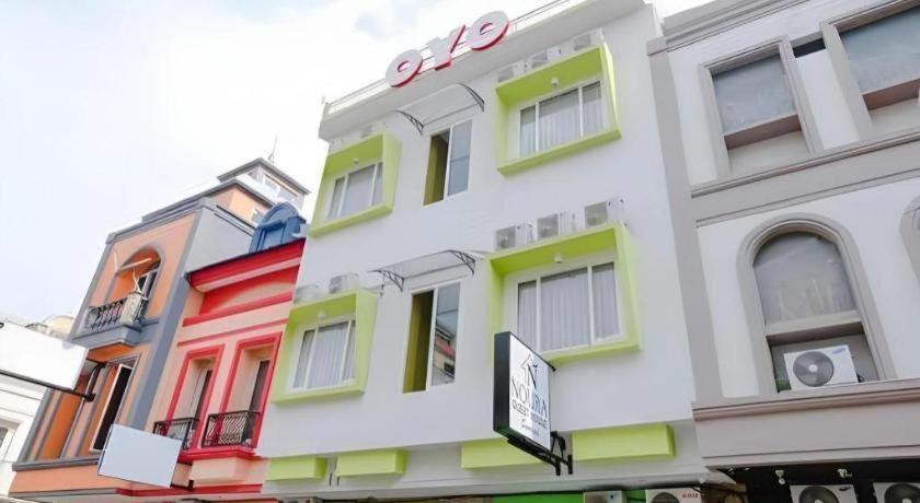 Noura Guest House Syariah مالانغ المظهر الخارجي الصورة